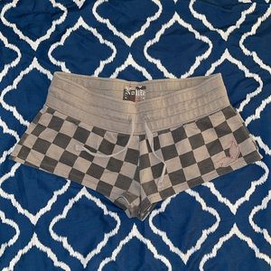 Nollie Checker Short Shorts Medium, Y2K Aughts era pacsun